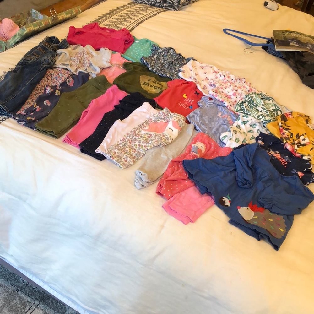 Huge 6 month lot of clothes! VGUC to euc